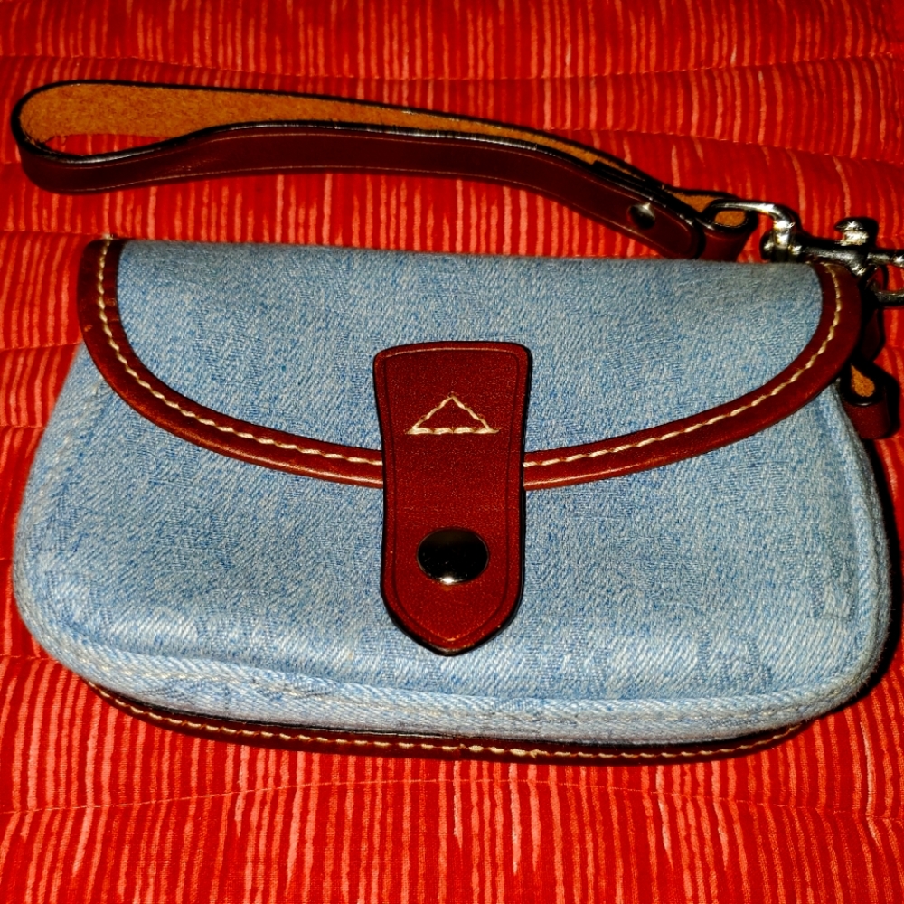 Dooney &Bourke key, fab Wallet Shoulder Bag - Picture 5 of 12